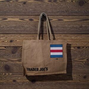 Trader Joe's Retired Tan Burlap Shopper Bag GUC